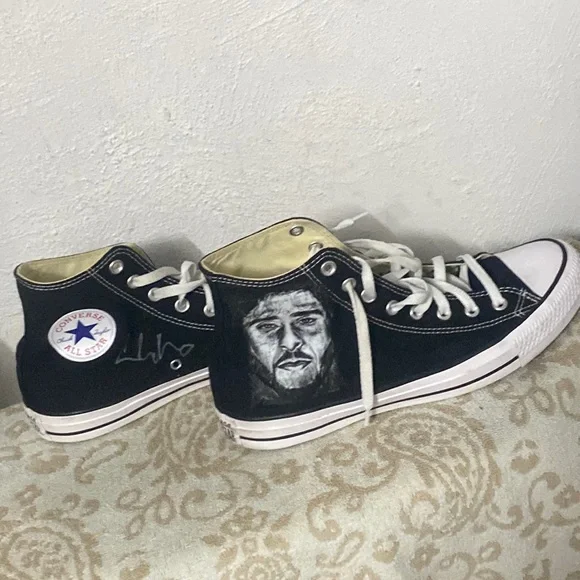 Colin Kaepernick converse high tops -SIGNED- citizen of the year SZ 11